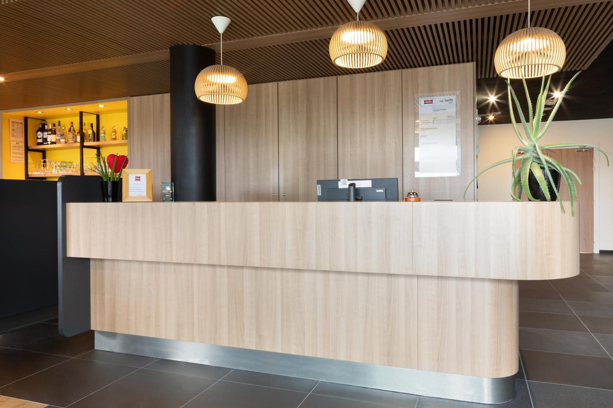Ibis Douai Dechy Hotell Eksteriør bilde